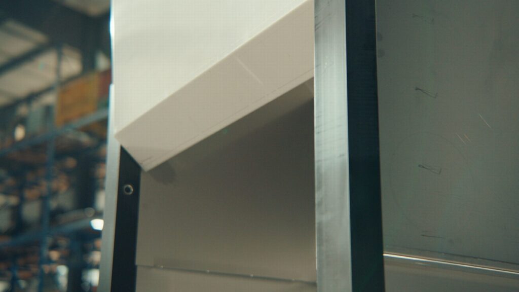 Close-up of the bottom of the QFM vertical seal